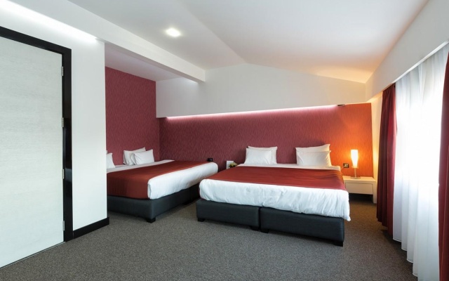 Superior double or twin room, 1 bedroom kingbed — фото 1