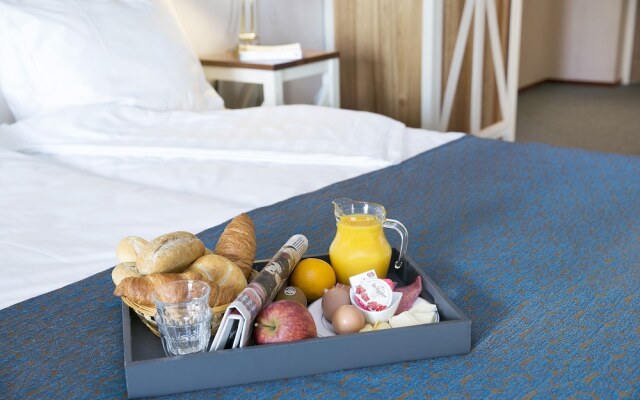 Roompot Beachhotel Cape Helius