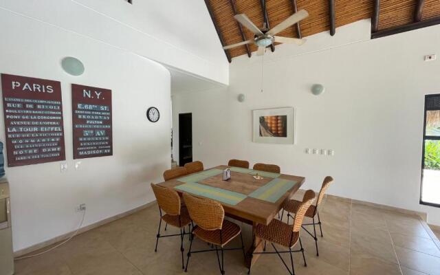 Maravillosa casa en Anapoima con piscina y jacuzzi privados