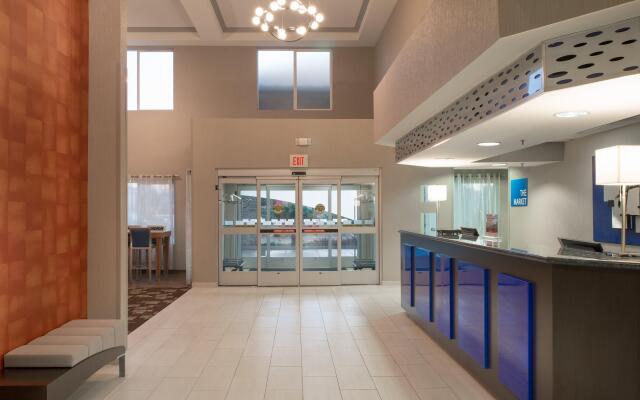Holiday Inn Express Rocklin - Galleria Area by IHG