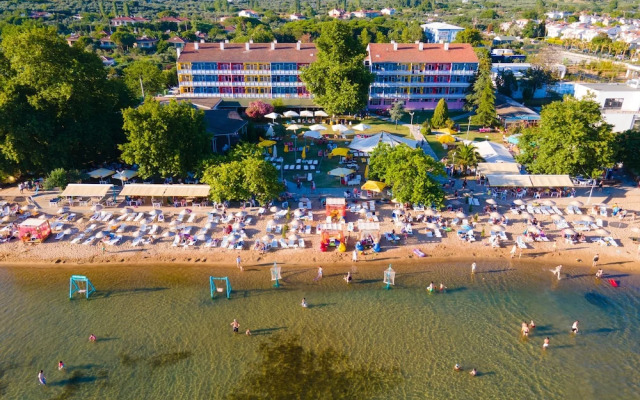 Yaman Beach Hotel