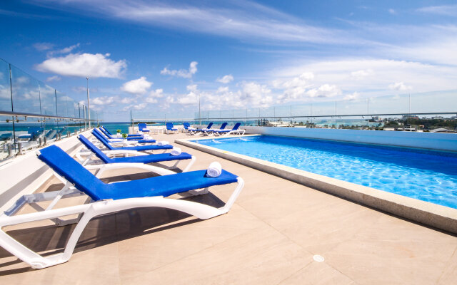 Azure Lofts & Pool Hotel