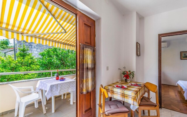 Amazing Apartment in Medulin With 1 Bedrooms and Wifi