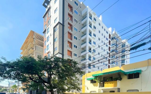 Oasis Urbano Family 2br Pool Gym Lm22-8b