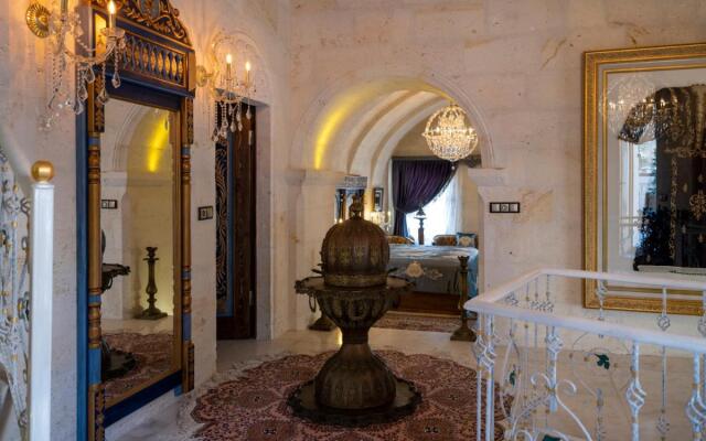 Elika Cave Suites Hotel &amp; SPA
