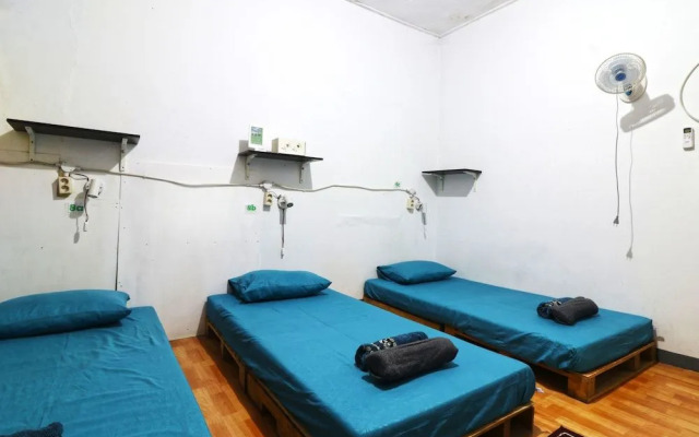 Simplycity Hostel Syariah