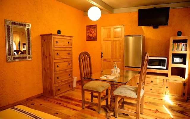 Mex Suites Casa Azul B&B
