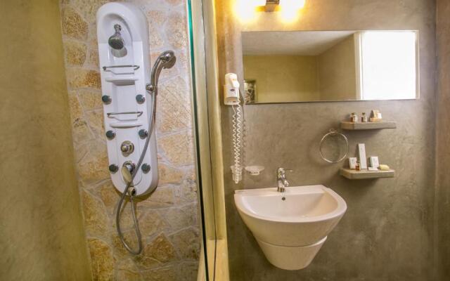 Tholaria Boutique Hotel
