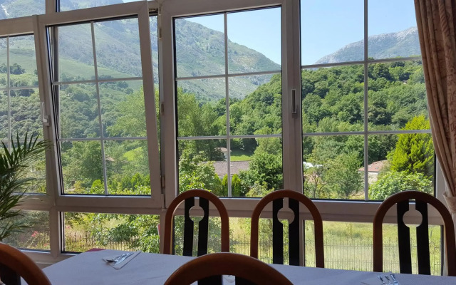 Hotel Naranjo De Bulnes