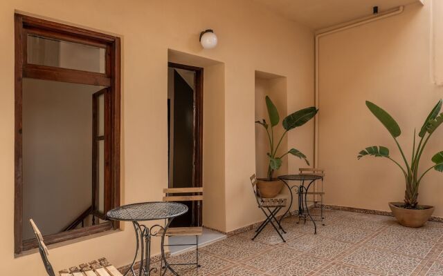 Old Town Suites