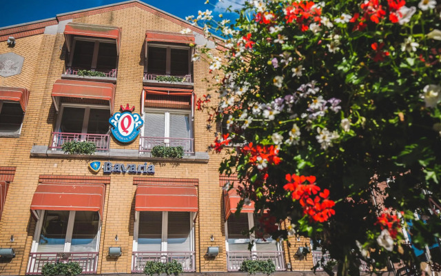Queen Hotel