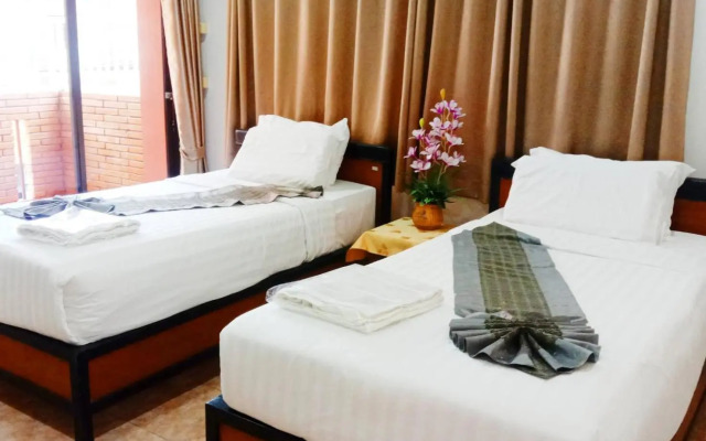 Eastan View Apartment