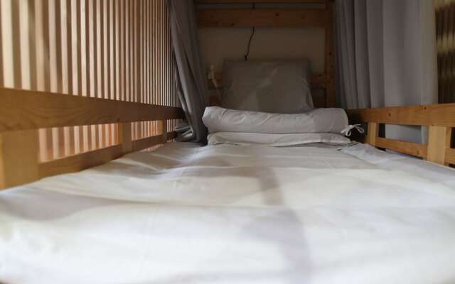 OSAKA-YA NAMBA -Hostel