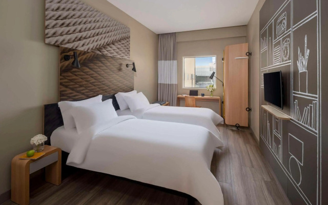 ibis Jeddah Malik Road