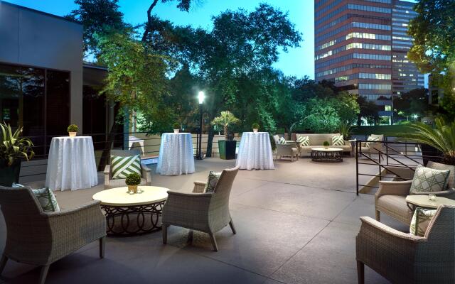 Omni Houston Hotel