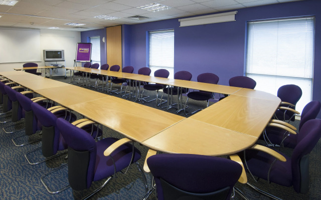 Premier Inn  Bradford South