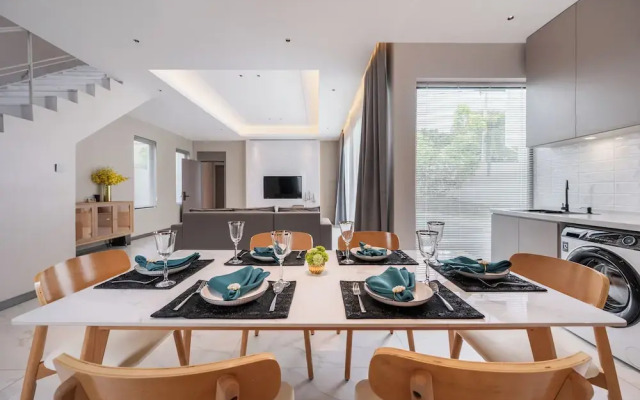 Argo Pattaya Resort and Villas