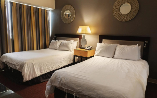 Stamford Suites