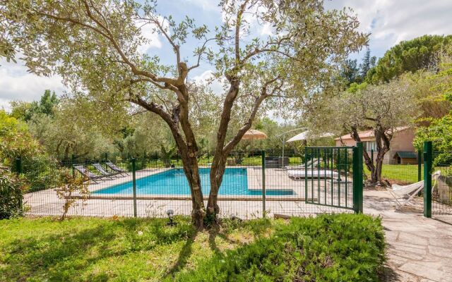 Beautiful Villa in Paradou With Swimming Pool