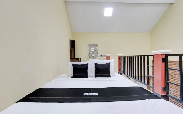 Capital O 93716 Family Guesthouse Syariah