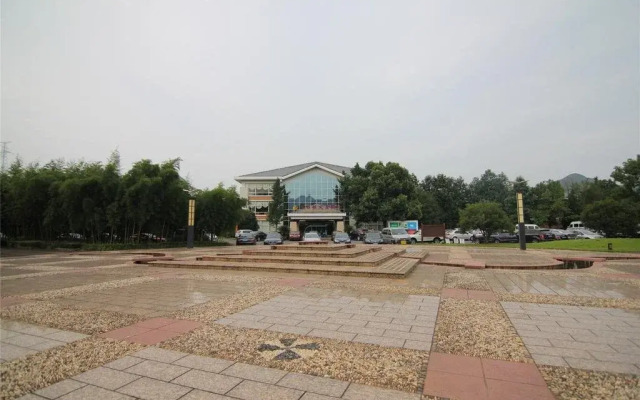 Yinfeng Holiday Resort of Xikou