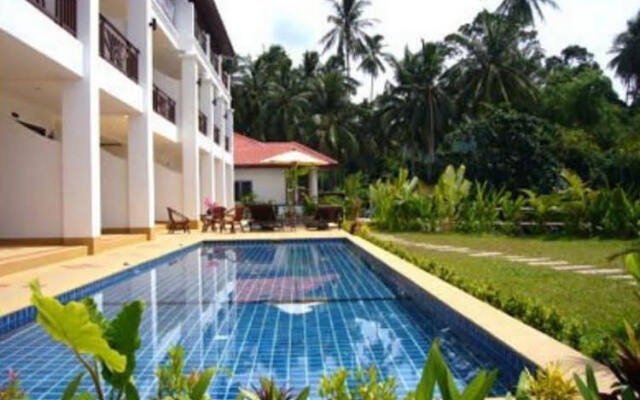 Ibed Samui - Backpacker