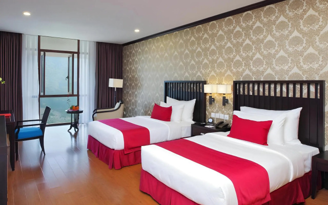 Sam Tuyen Lam Resort
