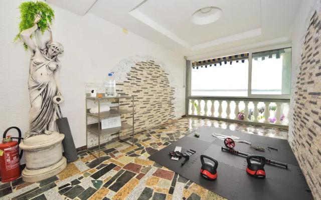 Villa Seafront Escape