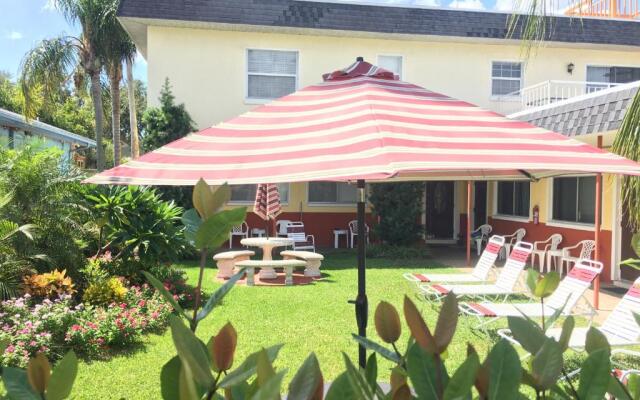 Carousel Suites