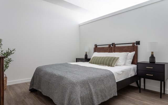 Mint House Nashville – The Gulch – Division St