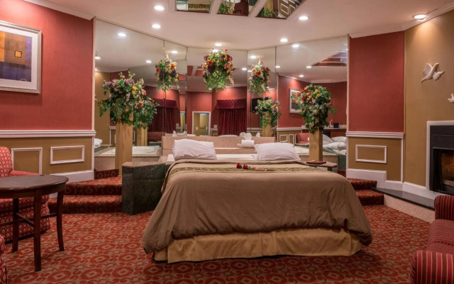 Inn of the Dove Romantic Suites with Jetted Tub & Fireplace