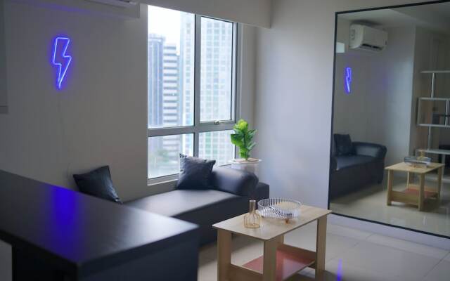 COZI modern loft suite at BGC