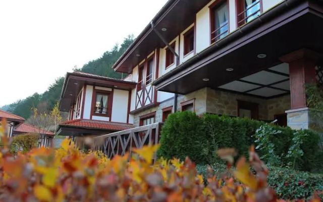 Hotel Complex Ismena