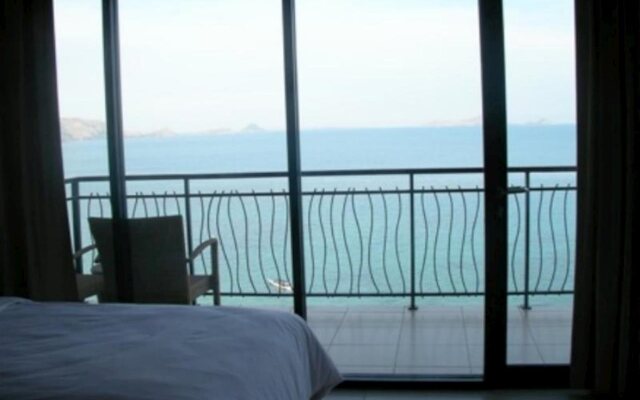 LAPRIMA Hotel Flores