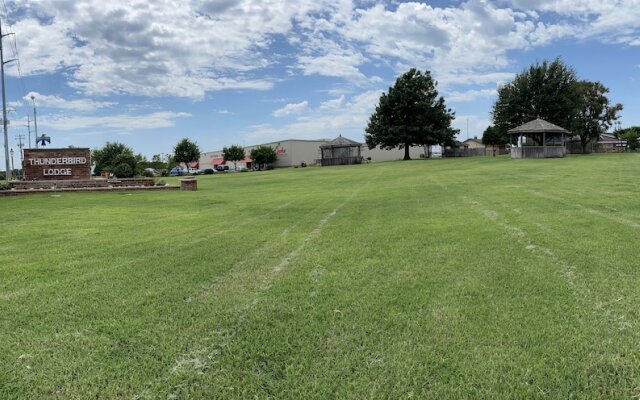 Thunderbird Lodge, Norman, OK