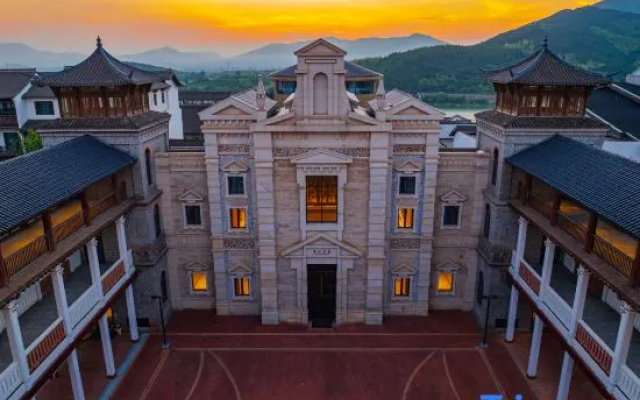 Yaochang Hotel