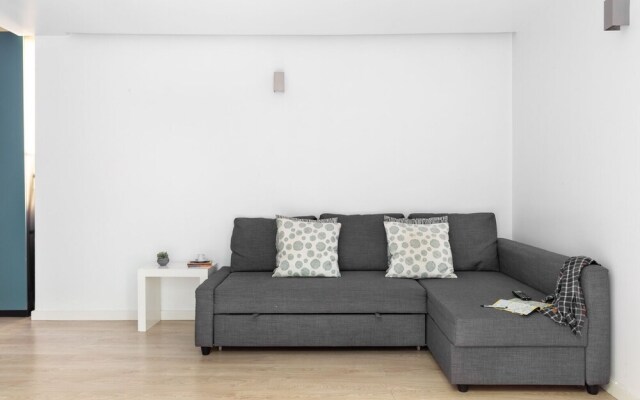 ALTIDO Graça 1-BR Apartment w/Green Terrace & BBQ