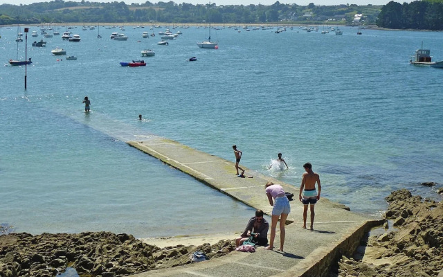 Country House Near Terenez Bay and Beaches