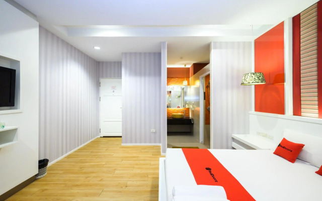 RedDoorz Plus Reun Rattana Rattanathibet