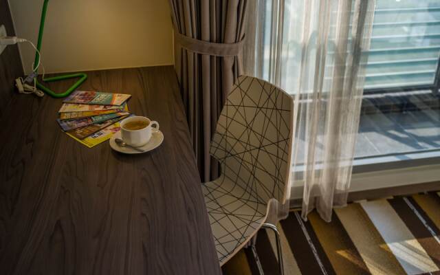 Watermark Hotel Kaohsiung Station
