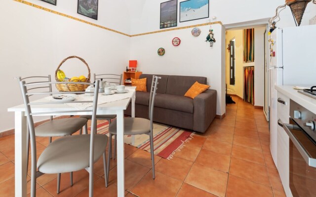 Modern Apartment in Catania Near Playa Seafront