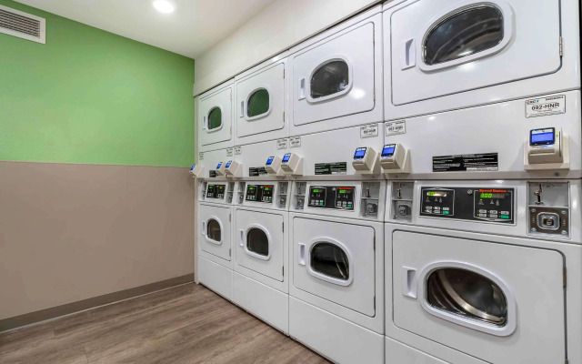 Extended Stay America Suites - Portland - East