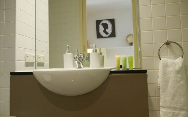 Corporate Stayz at Collins