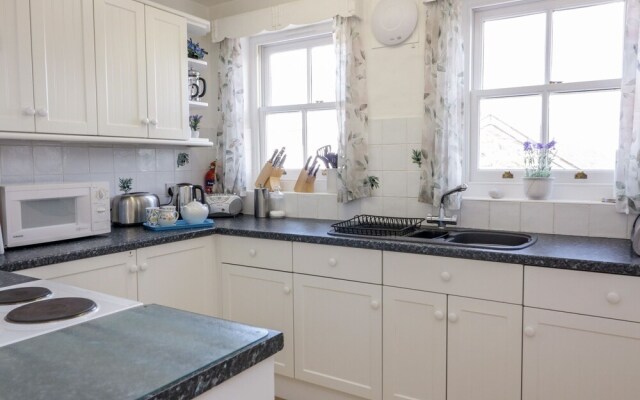 8b Fore Street