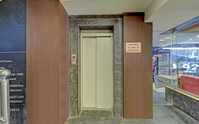 Treebo Trend Loharkar's Family Hotel