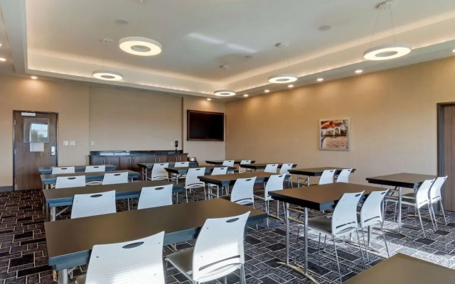 Best Western Premier Liberty Inn & Suites