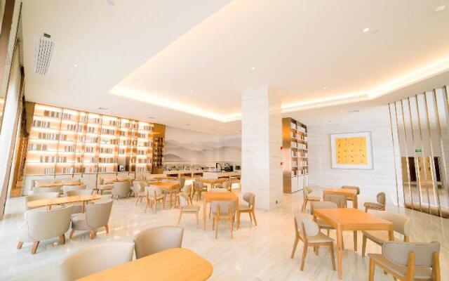 Ji Hotel Guangzhou Baiyun Airport