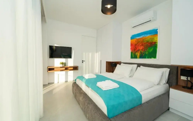 Villa Cataleya with private heated pool