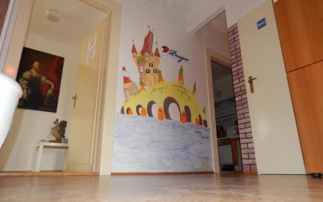 Hostel Delmedio