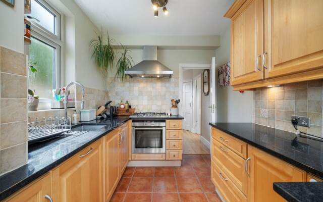 A Delightful 4-bedroom Home With a Private Garden